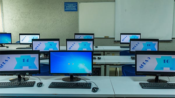 Laboratorios de cómputo